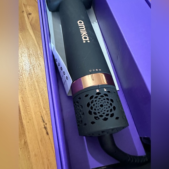 NIB Amika Double Agent 2-in-1 blow dryer + straightening brush - Picture 9 of 14